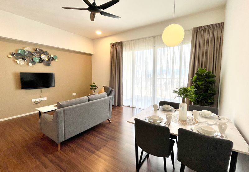 UNA Serviced Residence Walking Distance To Sunway Velocity