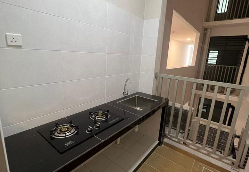 B11 Parkland Residence