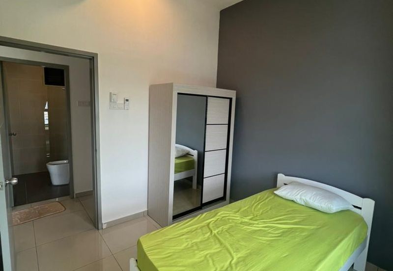 B11 Parkland Residence