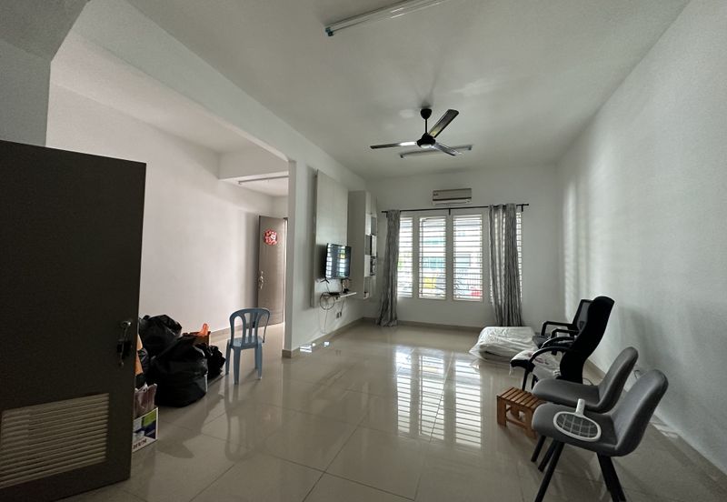 Double Storey Terrace Taman Baiduri 2 Dengkil