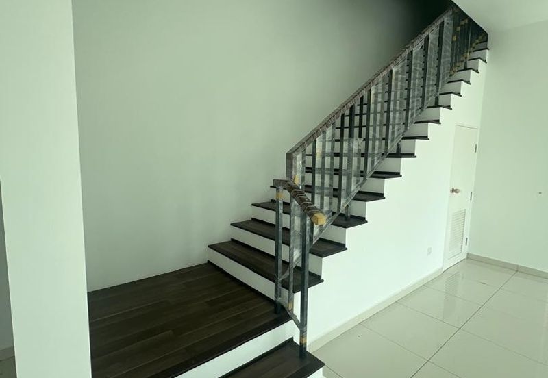 Ebonylane @ Eco Forest