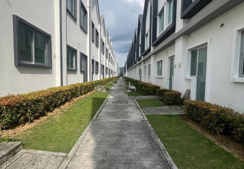 Ebonylane @ Eco Forest