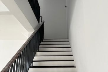 Hazelton @ Eco Forest 3