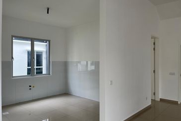 Hazelton @ Eco Forest 3