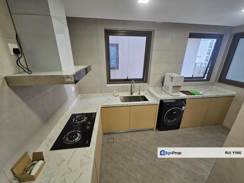 Park Place Desa Park City , Fully Renovated Family Suites , WELCOME VIEWING, Kuala Lumpur, Desa Parkcity