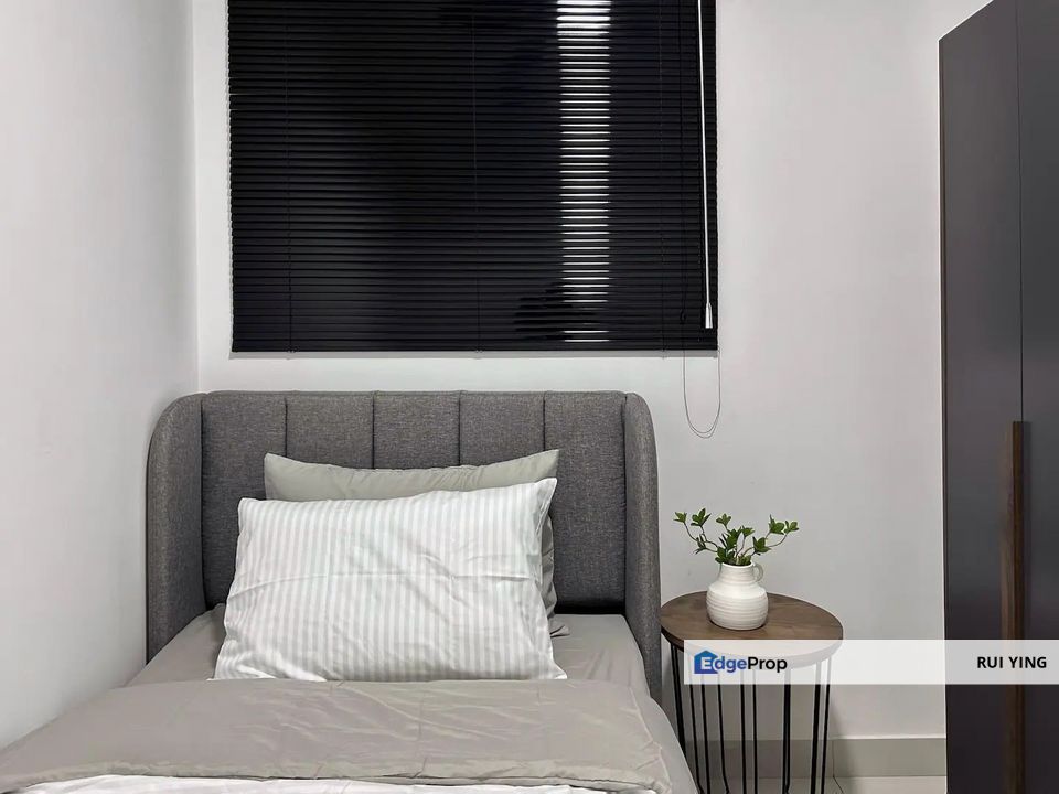 Greenfield 1+1 Bedrooms 1Bathroom , Nice renovated unit , well maintained, Selangor, Bandar Sunway