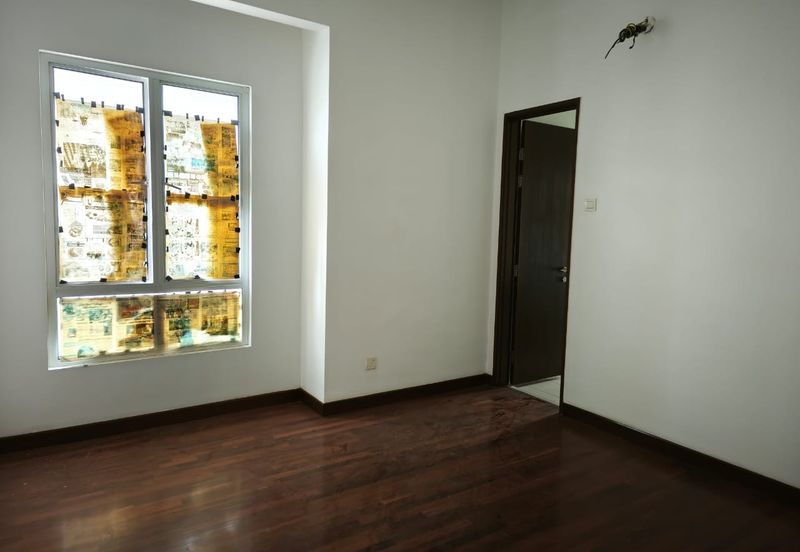 3 Storey Bungalow Fully Furnished For Sale