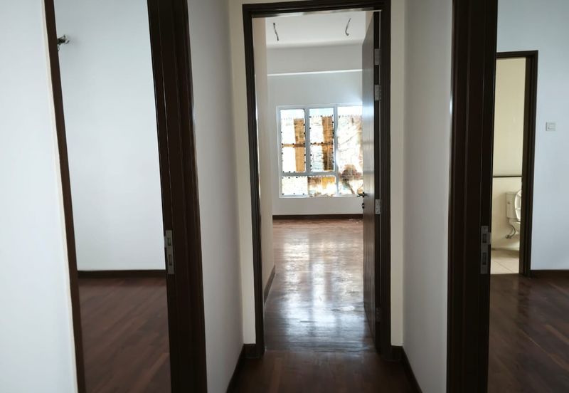 3 Storey Bungalow Fully Furnished For Sale