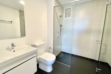 UNA Serviced Apartment