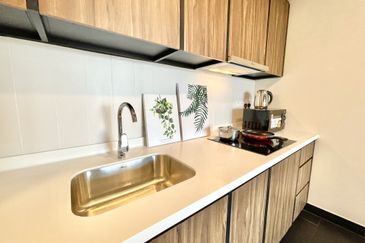 UNA Serviced Apartment