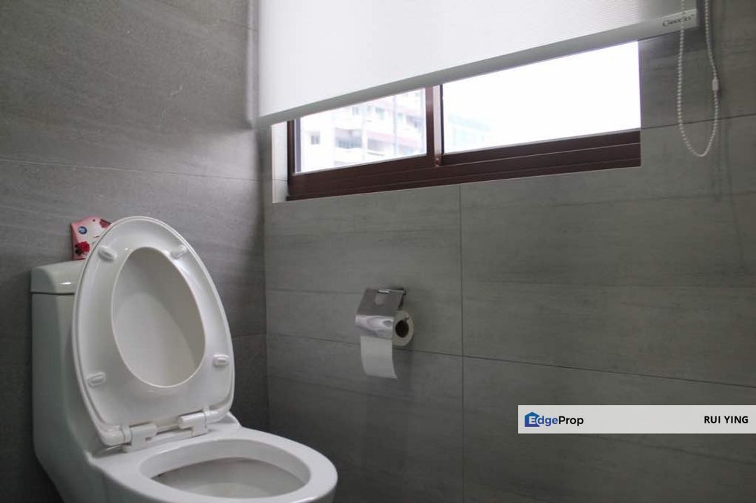 Lanai Kiara , Facing Istana , Kuala Lumpur, Mont Kiara