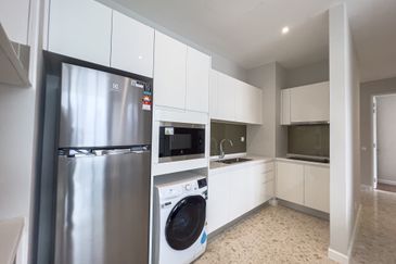 Pavilion Ceylon Hill