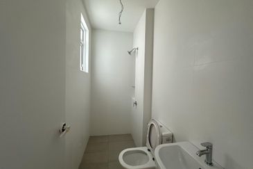 Residensi Emerald Damai (Emerald Hills)