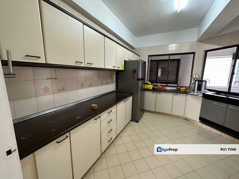 High Floor Bangsar Heights, Taman Bukit Pantai Bangsar Spacious For Sale, Kuala Lumpur, Bangsar