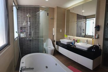 Lepironia Gardens, Setia Eco Glades