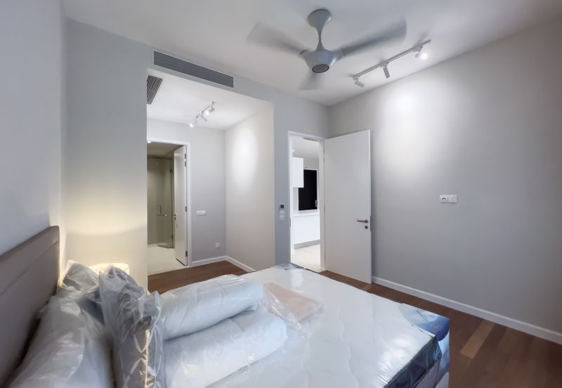 Pavilion Embassy Residence