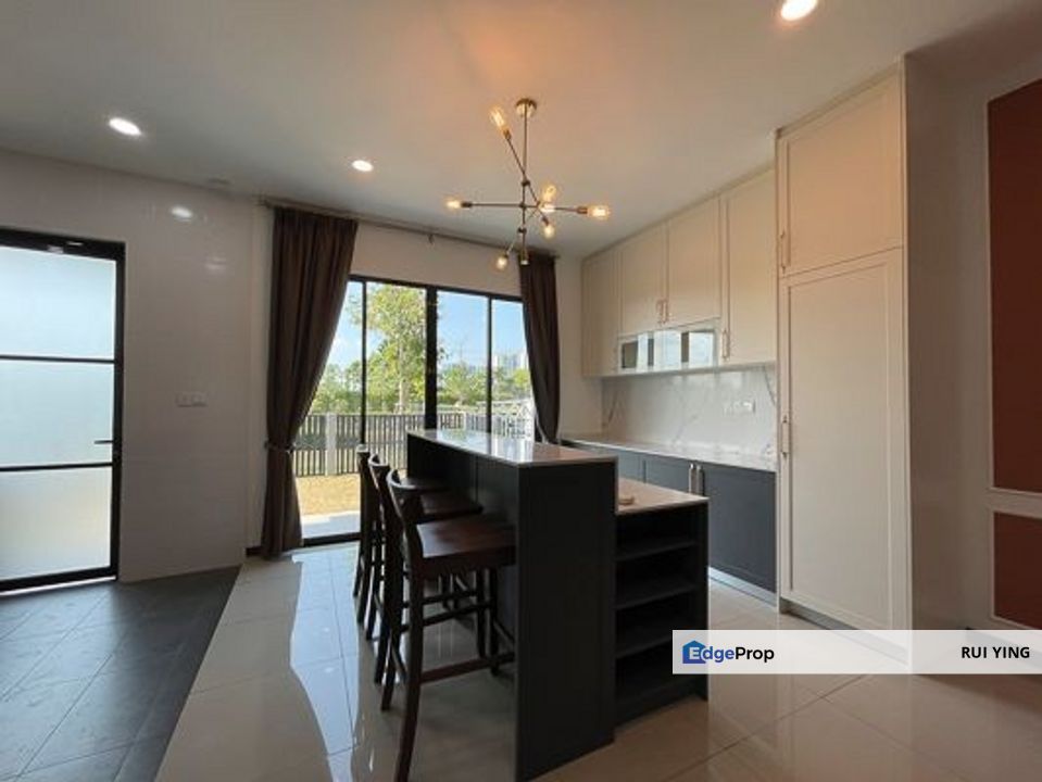 JEWEL OF GRASMERE SETIA ECO GLADES, 2 Storey Linked Villas with Garden Fully Furnished, Selangor, Cyberjaya