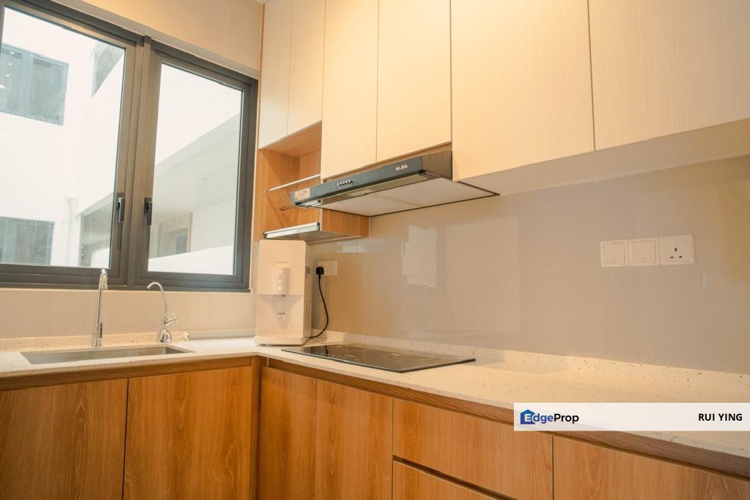 Sunway Velocity Two Brand New Fully Furnished, Ready to Move In , next to velocity mall, Kuala Lumpur, Cheras