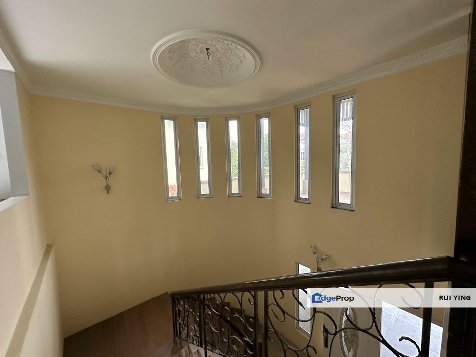 Impian Saujana Resort Golf Bungalow, Good Furnishes Well Maintained , Selangor, Kajang