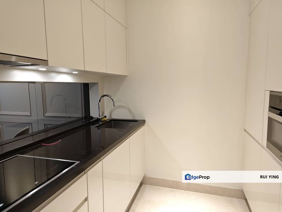 Pavilion Suites 1R1B , Door Step to Pavilion KL , Kuala Lumpur, KL City