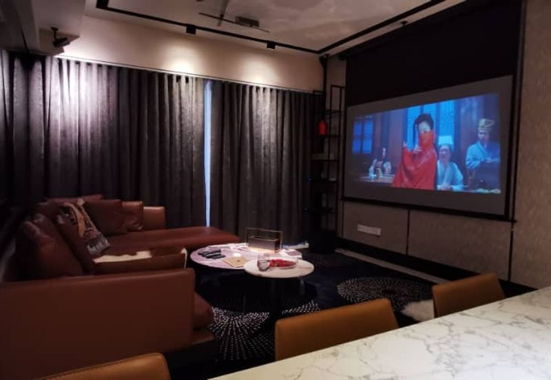 28 Boulevard (28 BLVD)