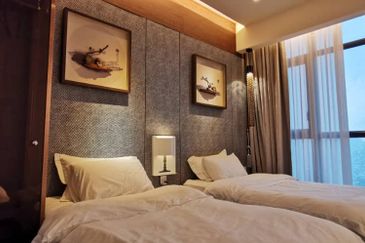 28 Boulevard (28 BLVD)