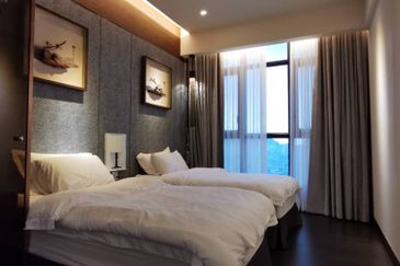 28 Boulevard (28 BLVD)