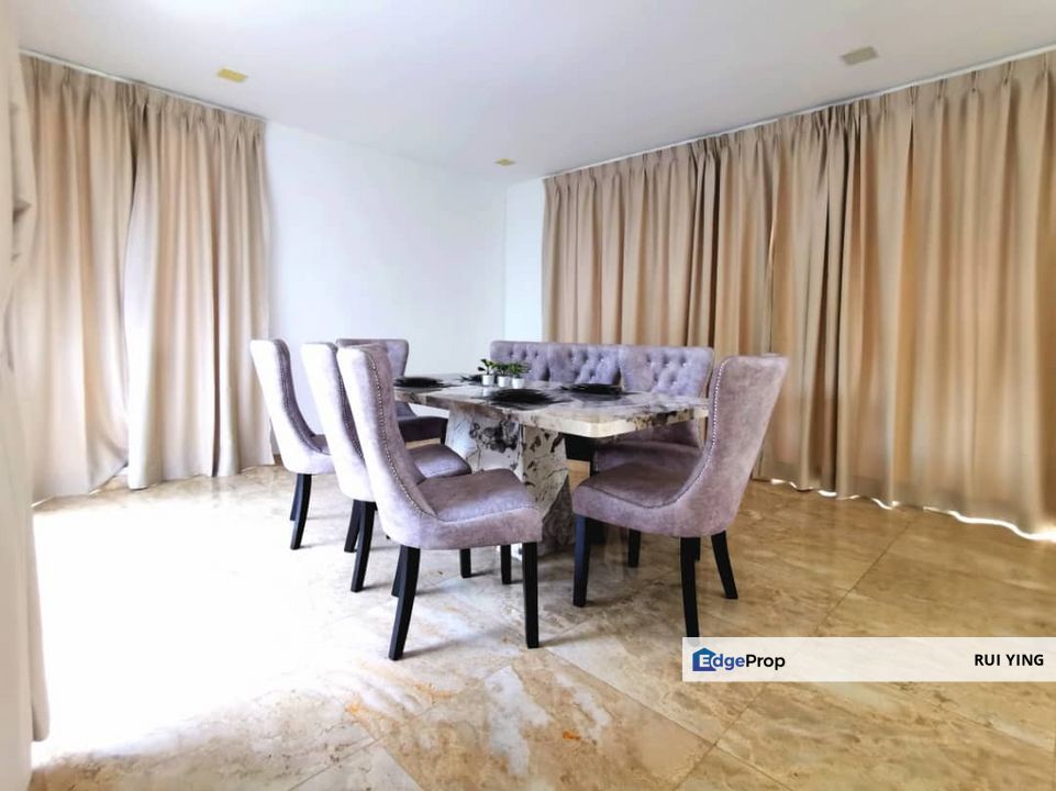 Anjung Residences Bungalow with swimming pool, Selangor, Kajang