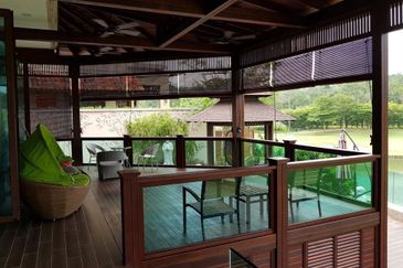 Tropicana Golf & Country Resort