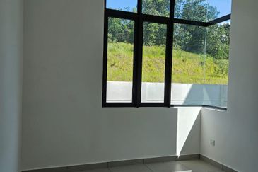 Orchid Hills (Residensi Bukit Orkid) @ 9 Miles