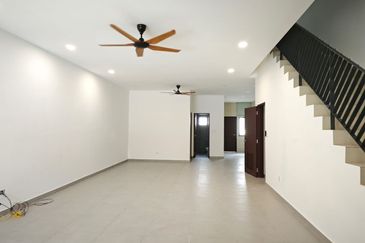 Orchid Hills (Residensi Bukit Orkid) @ 9 Miles