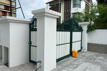 Jalan Anggerik Aranda 31/7