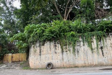 Kajang Semenyih Development Land Foe Sale , Easy Access to main road