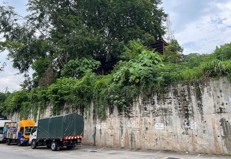 Kajang Semenyih Development Land Foe Sale , Easy Access to main road