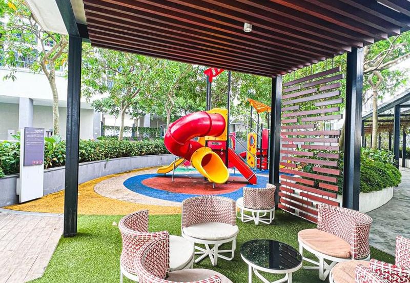 28 Boulevard (28 BLVD)