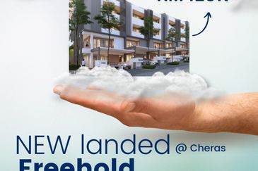 Balakong New Landed Town house 