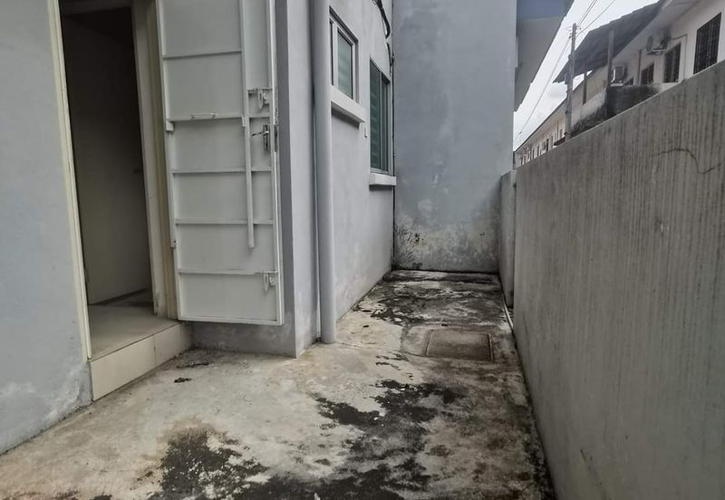 2 Sty Terrace at Pengkalan Station 18, Ipoh