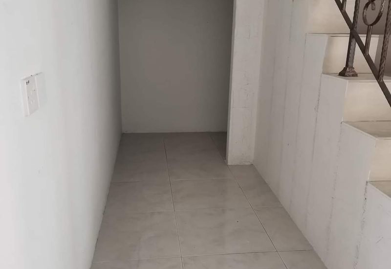 2 Sty Terrace at Pengkalan Station 18, Ipoh