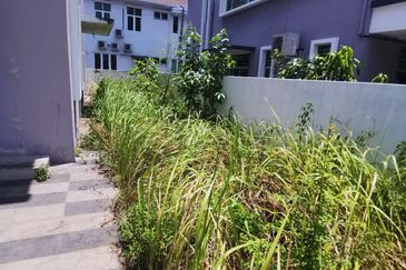 TAMAN PENGKALAN SETIA