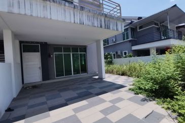 TAMAN PENGKALAN SETIA