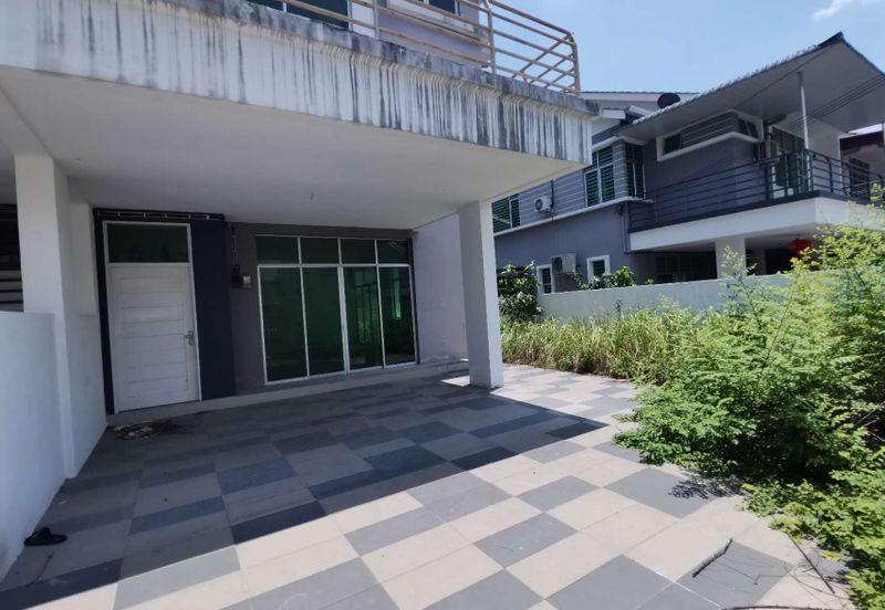 TAMAN PENGKALAN SETIA