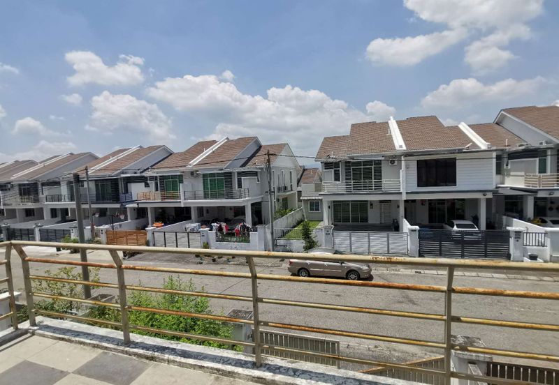 TAMAN PENGKALAN SETIA