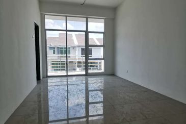 TAMAN PENGKALAN SETIA