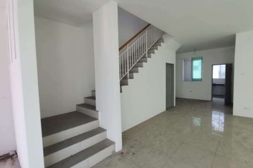 TAMAN PENGKALAN SETIA