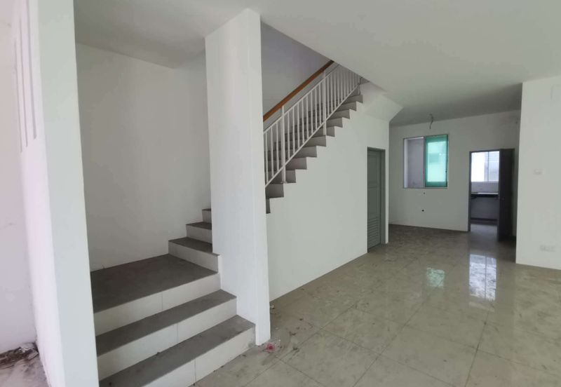 TAMAN PENGKALAN SETIA