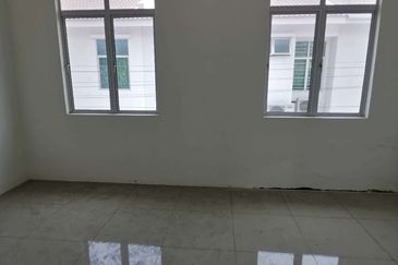 TAMAN PENGKALAN SETIA