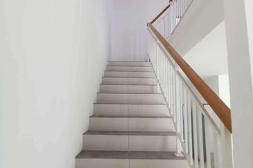 TAMAN PENGKALAN SETIA