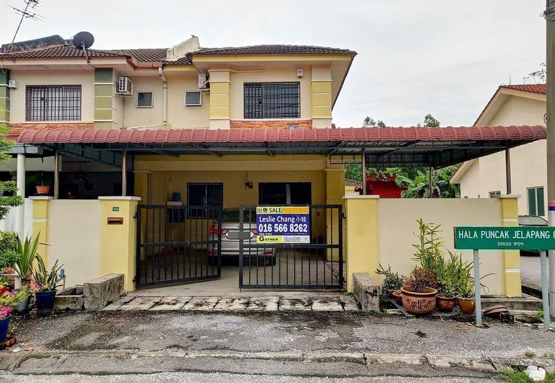 TAMAN PUNCAK JELAPANG MAJU