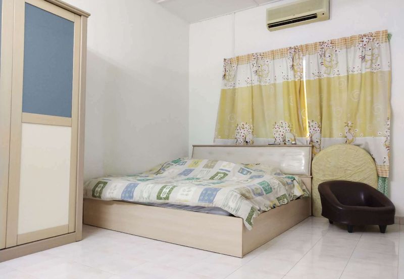 TAMAN PUNCAK JELAPANG MAJU