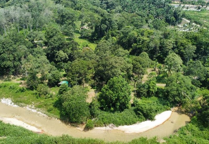 2.046 acres Durian Orchard at Simpang Pulai, Perak